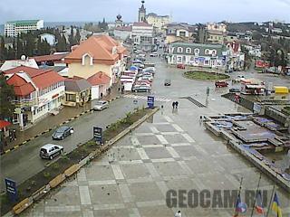 https://www.geocam.ru/images/cams/l/1279_alushta_quay_webcam.jpg